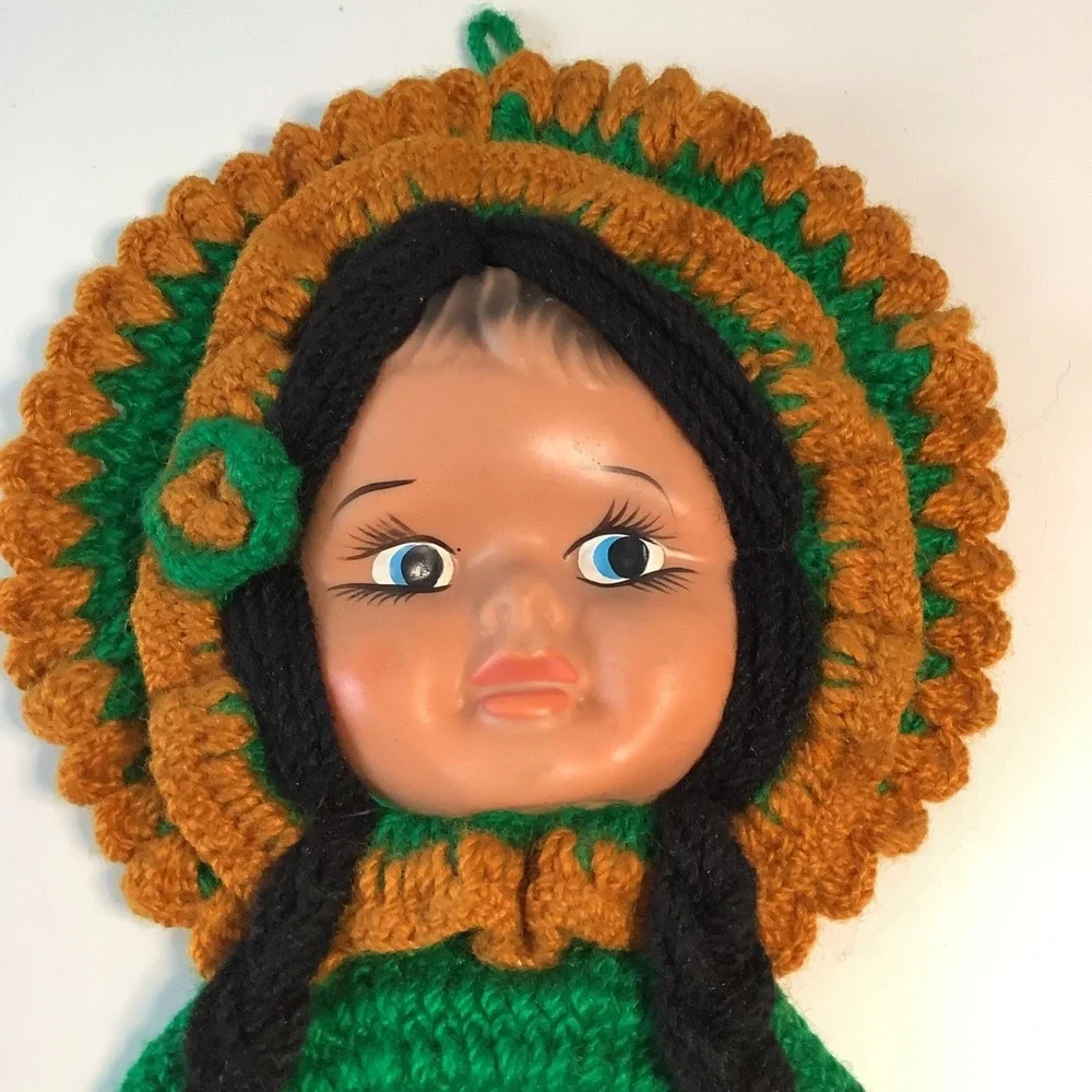 Vintage Wall Hanging Hand‎ Crochet Doll Face Potholder Pocket